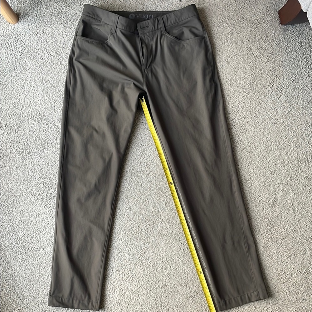 Vuori Men's Olive Pants 32x29